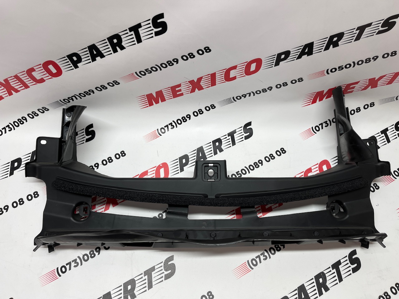 Дефлектор панели радиатора центральный Mazda CX-5 2022-(KSD4501C0), аналог