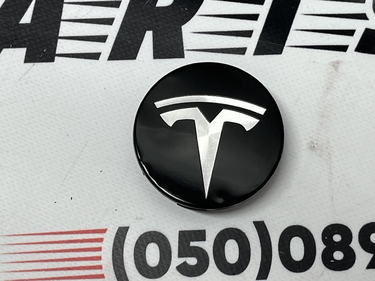 Колпачок центральный Tesla Model 3 (6005879-02-A)