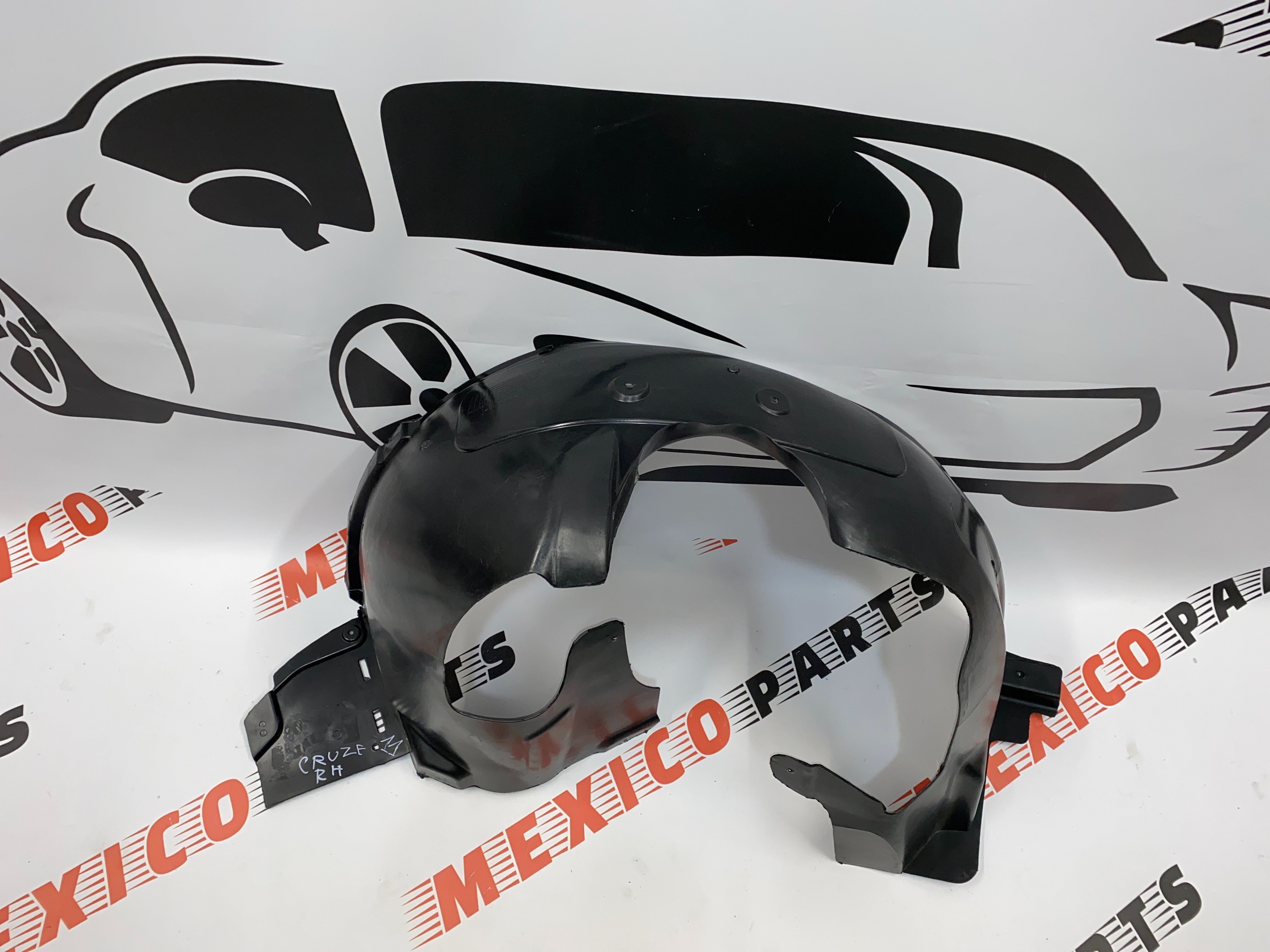 Подкрылок передний правый Chevrolet Cruze 2011-2015 (95472792), аналог