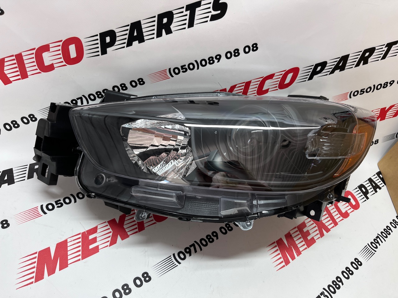 Фара левая черная Mazda CX5 2014-2017, аналог
