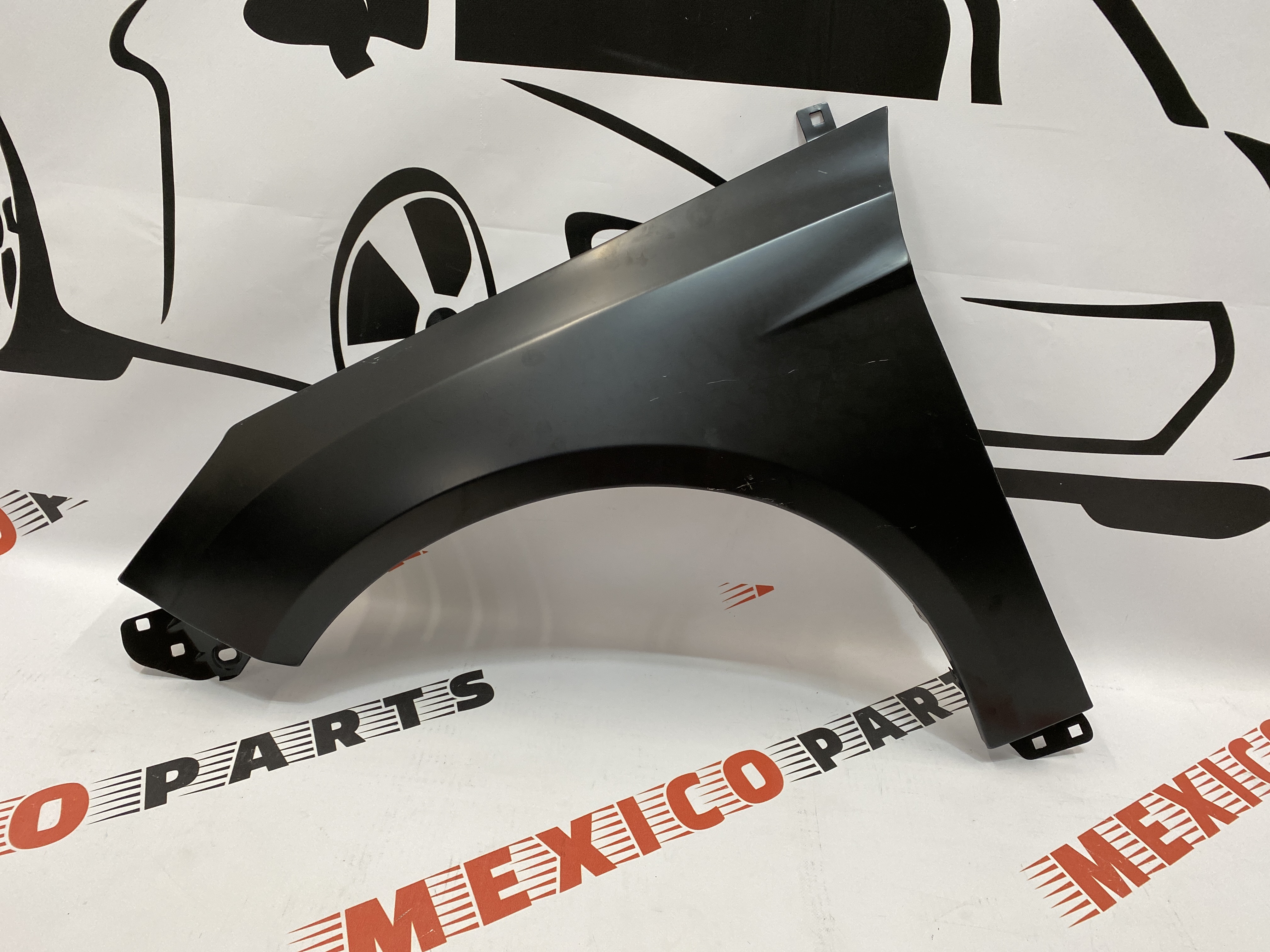 Крило переднє ліве Ford Focus 2015- 2018 (BM5Z-16006-B) , аналог