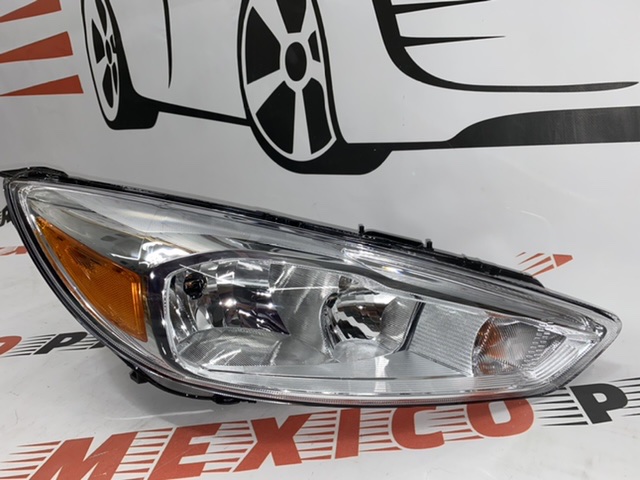Фара права біла з жовтим працюючим катафотом USA  Ford Focus 2015- 2018 (F1EZ-13008-A), аналог