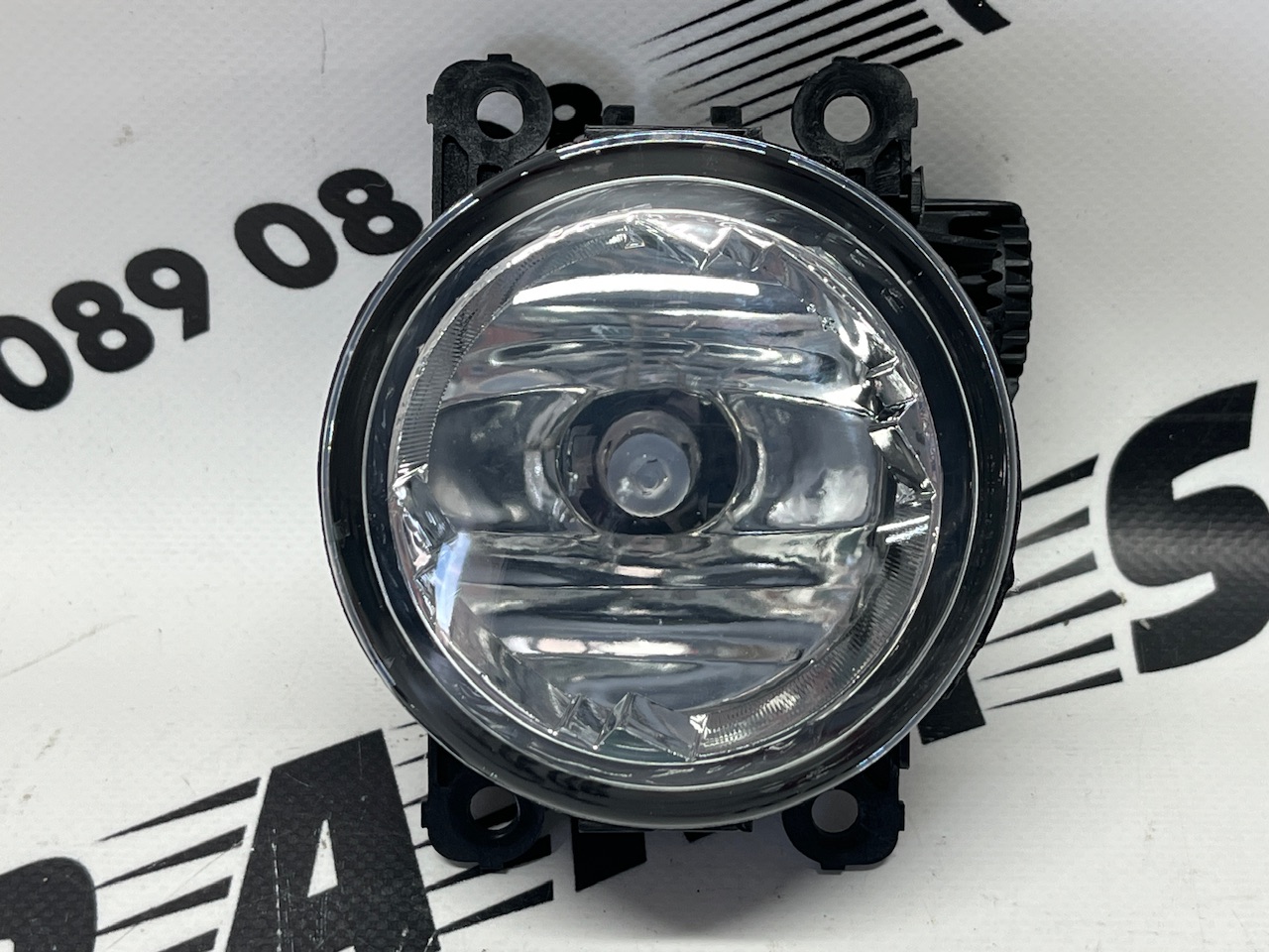 Противотуманная фара левая/правая Jeep Cherokee KL 2014-2018 (5182426AA), аналог