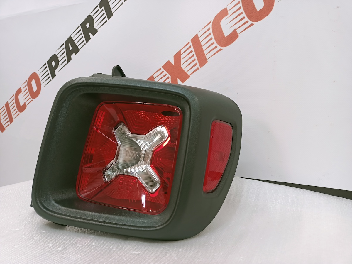 Фонарь задний правый (черный) Jeep Renegade 2015-2018 (68346458АА), аналог