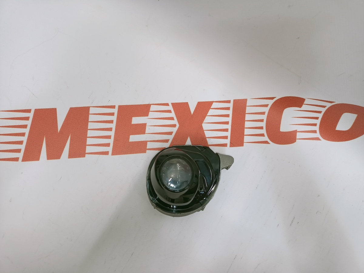 Противотуманная фара правая Mazda CX5 2017-2020 (B63B-51-680A), аналог