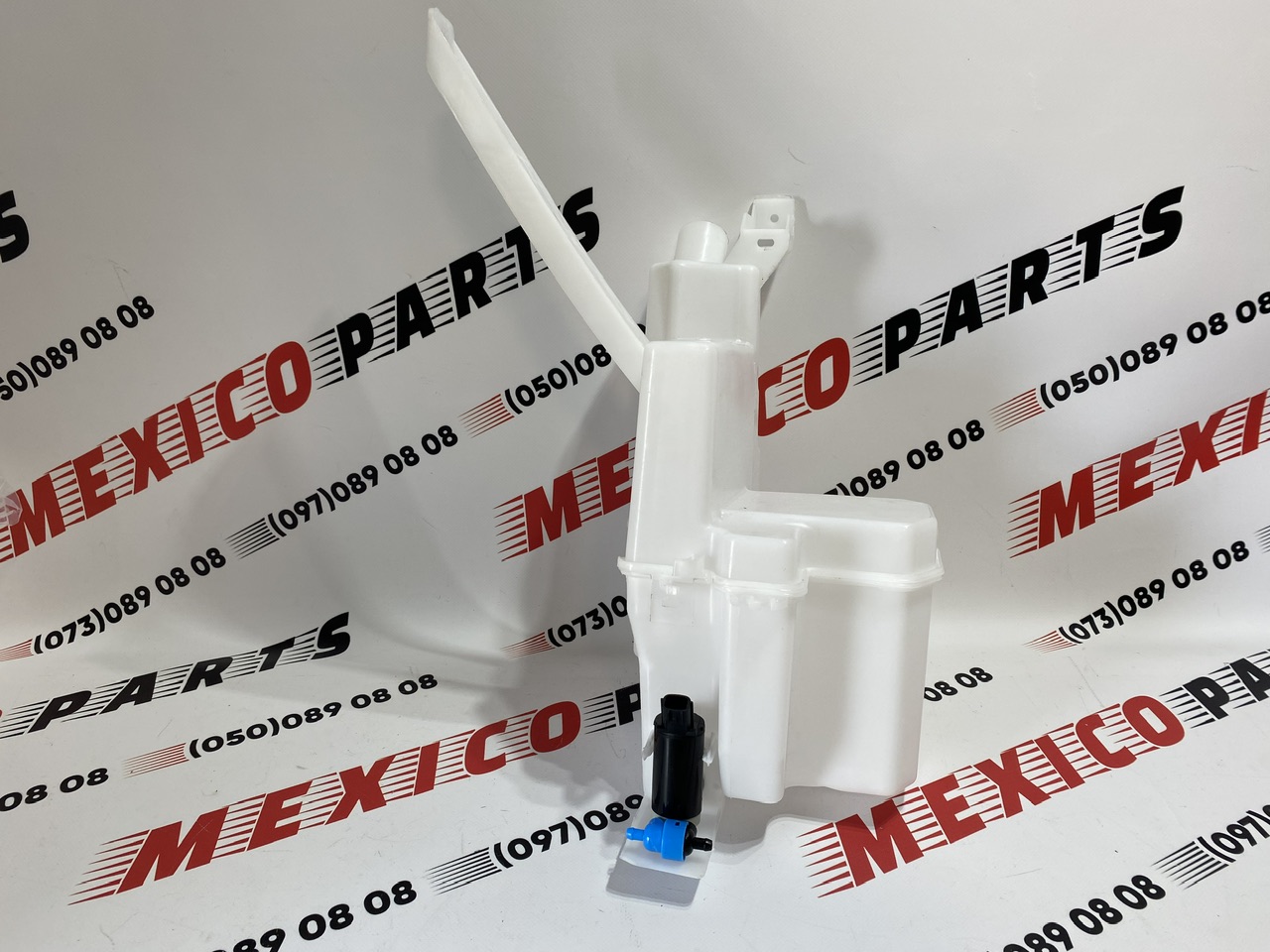 Бачок омывателя с мотором Nissan X-Trail(Rogue) 2021- 2023 (289106RR0A), аналог