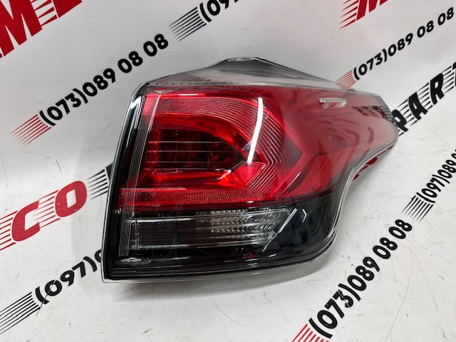 Ліхтар зовнішній (в крило) правий LED Toyota RAV4 2016-2018 (81551-42192), аналог