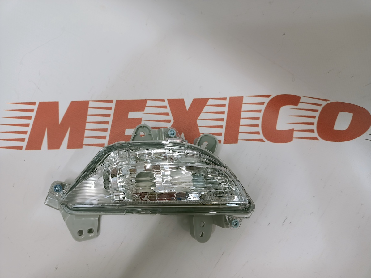 Указатель поворота правый Mazda 3 2013-2015 (B45A51350A), аналог