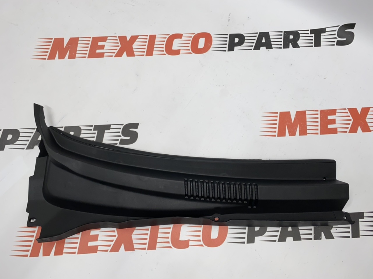 Жабо правое  Chevrolet  Cruze 2009-2015 (95130243), аналог