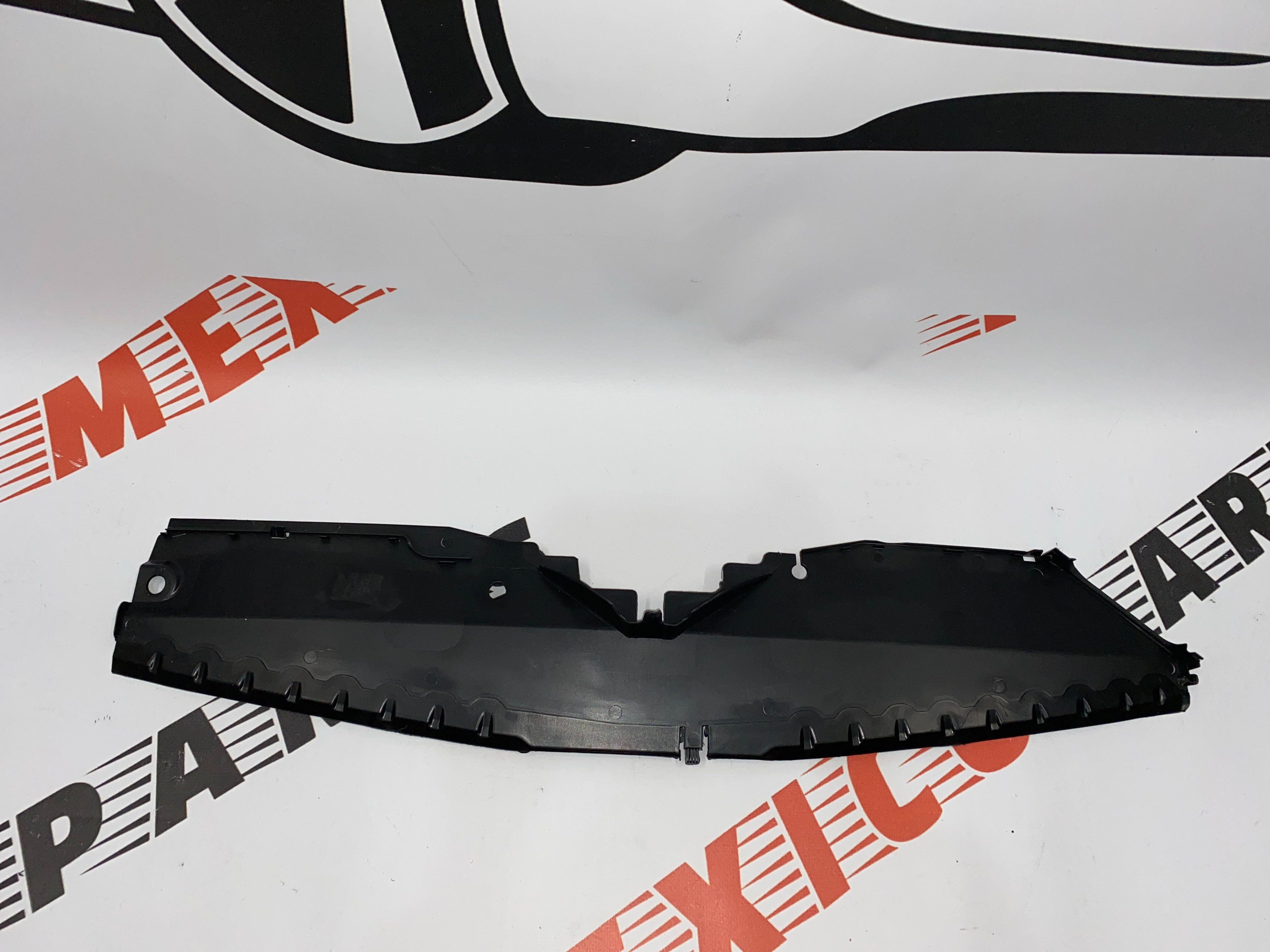 Накладка замка капота Chevrolet Cruze 2016-2019 (39026959), аналог