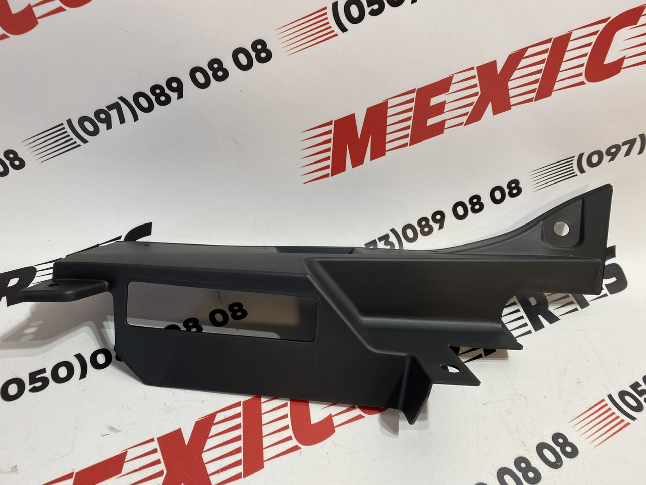 Накладка на крило права  Mitsubishi Outlander 2023- (5220an94), аналог