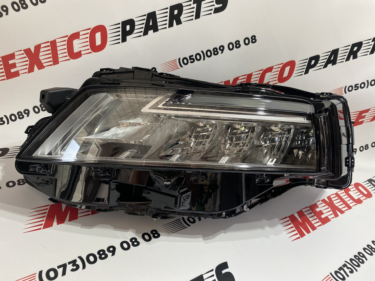 Фара ліва LED світла Nissan X-Trail(Rogue) 2021-(260606rr0d), аналог