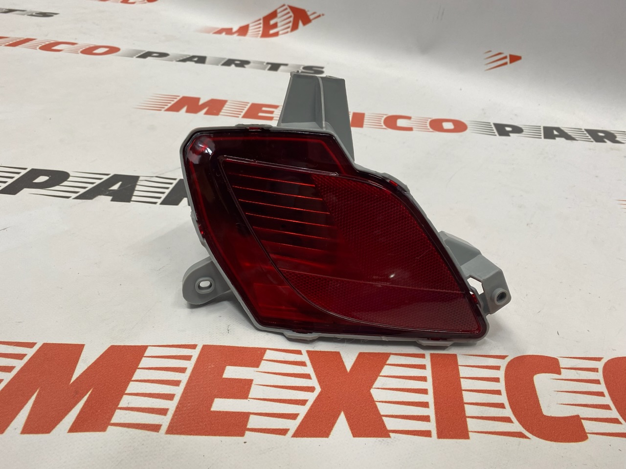 Противотуманная фара задняя правая Mazda CX5 2013-2016, аналог