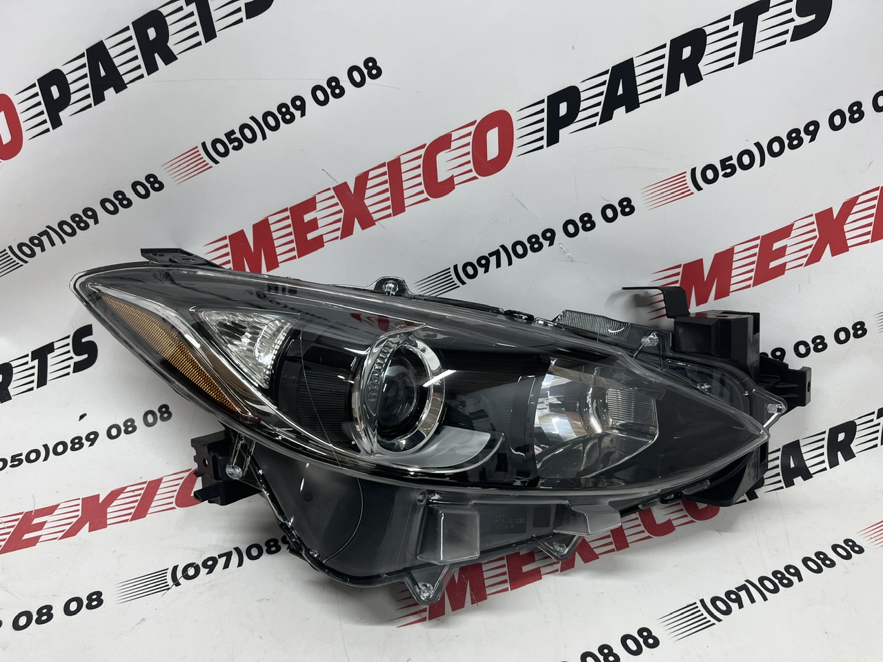 Фара правая Mazda 3 2013-2015 (BHR1510K0), аналог