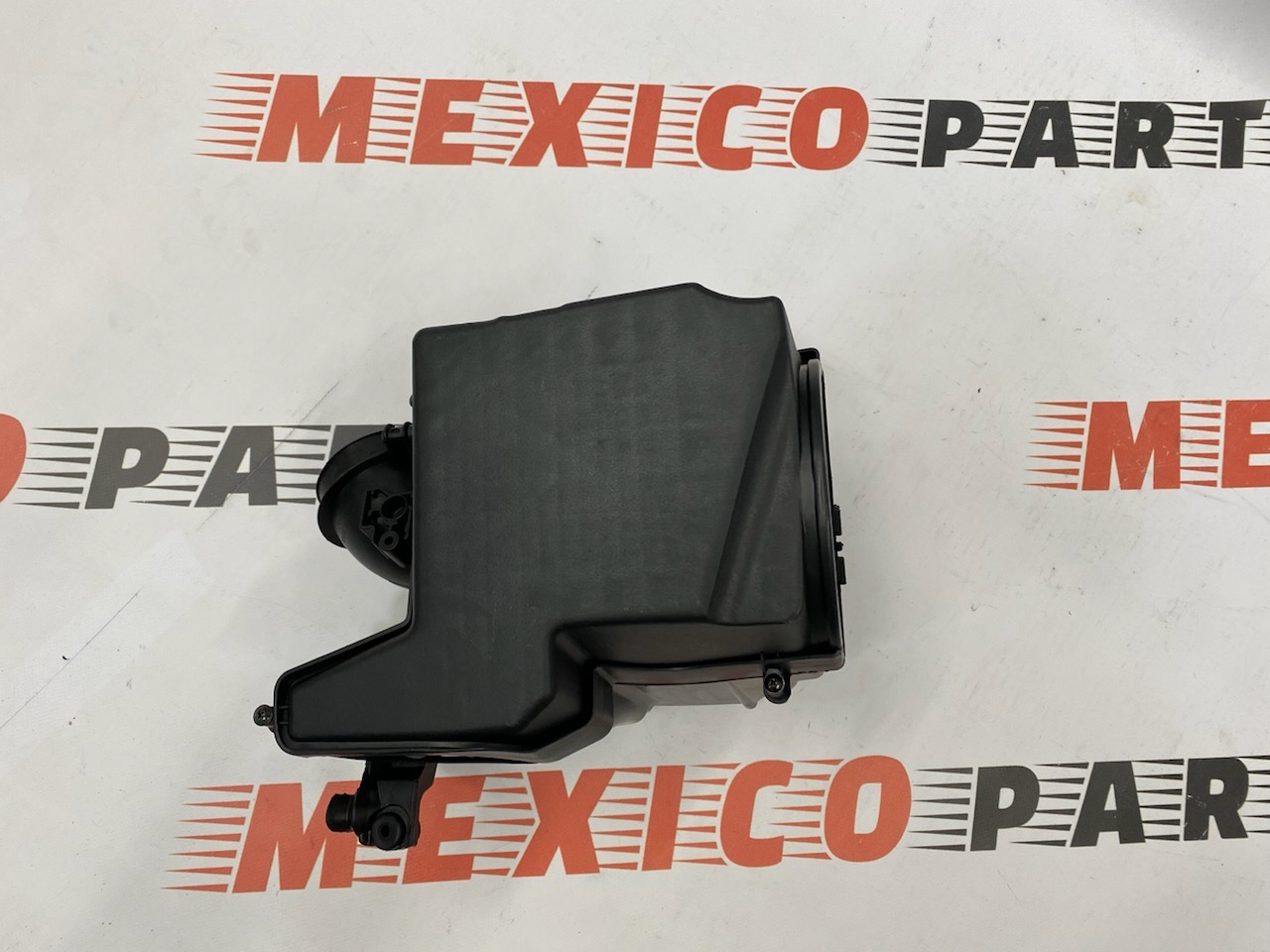 Корпус повітряного фільтру 1.6 Ford Escape 2013-2019 (CV6Z-9600-G ), аналог