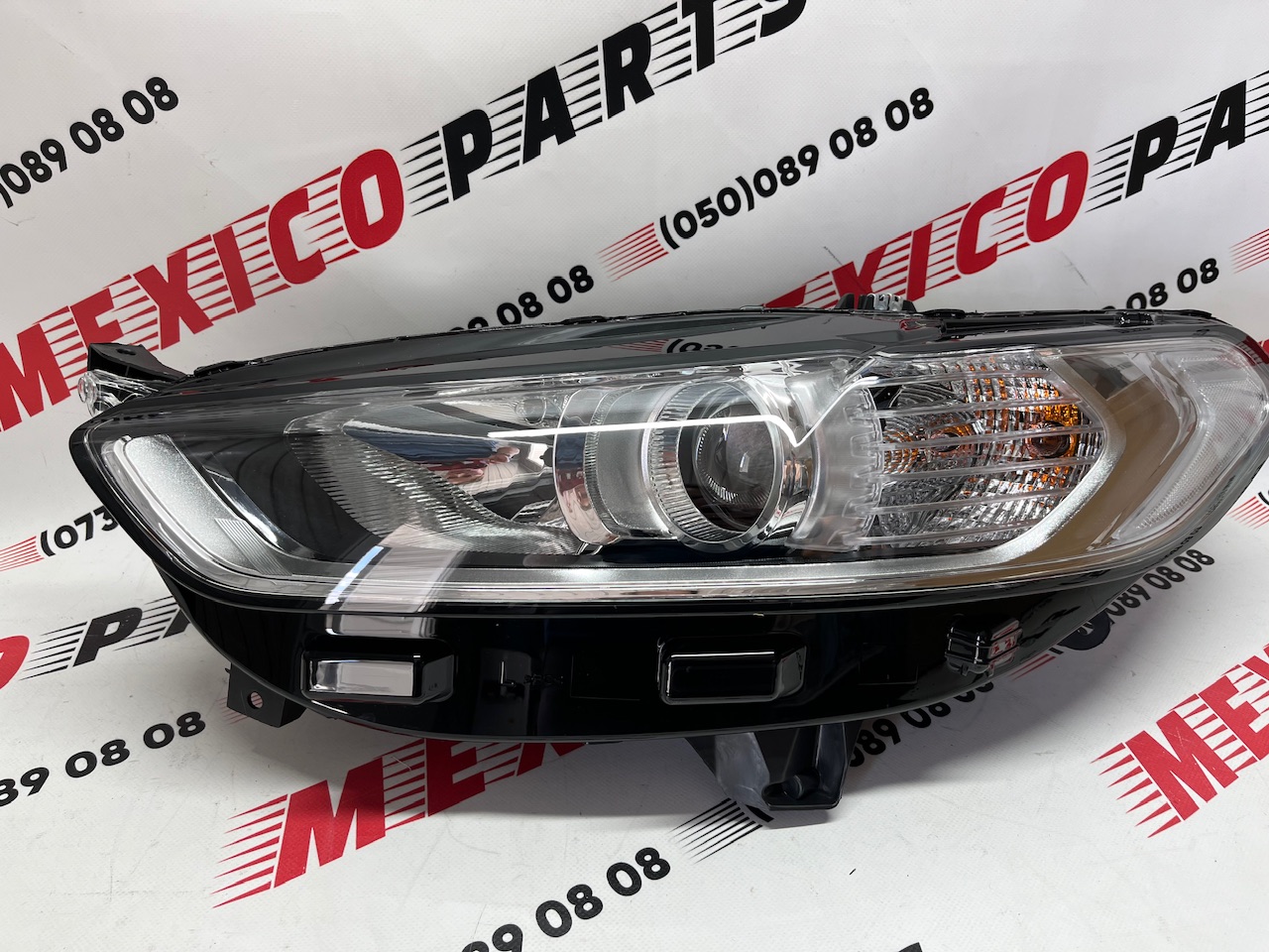 Фара ліва з білим катафотом Ford Fusion 2013-2016 (5283611), аналог