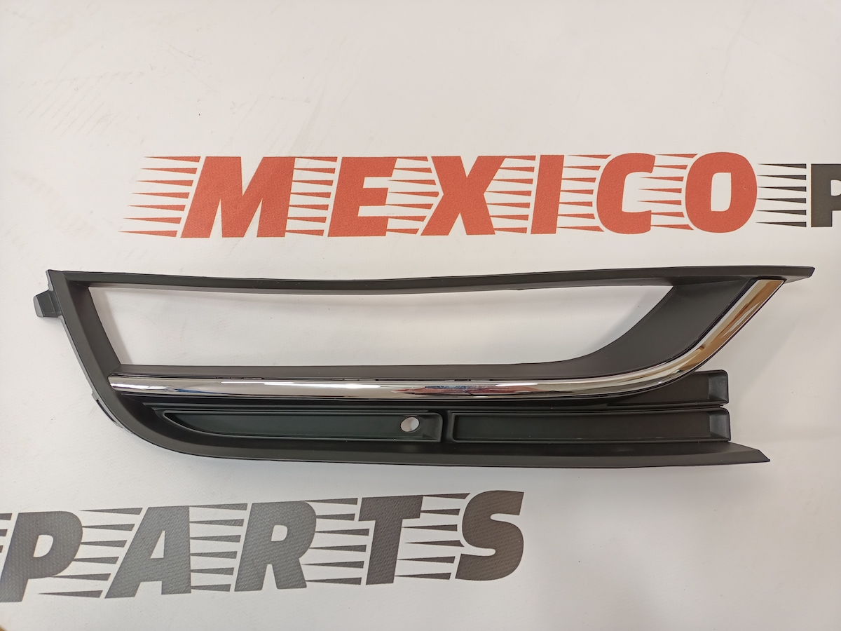Рамка протитуманної фари права Volkswagen Passat B7 2012-2015 (561853666A9B9), аналог