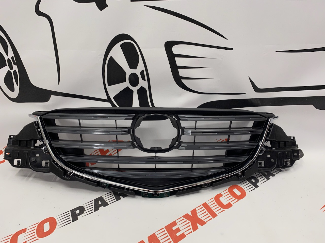Решётка радиатора в сборе Mazda CX5 2014-2017 (KA0G-50-710B), аналог