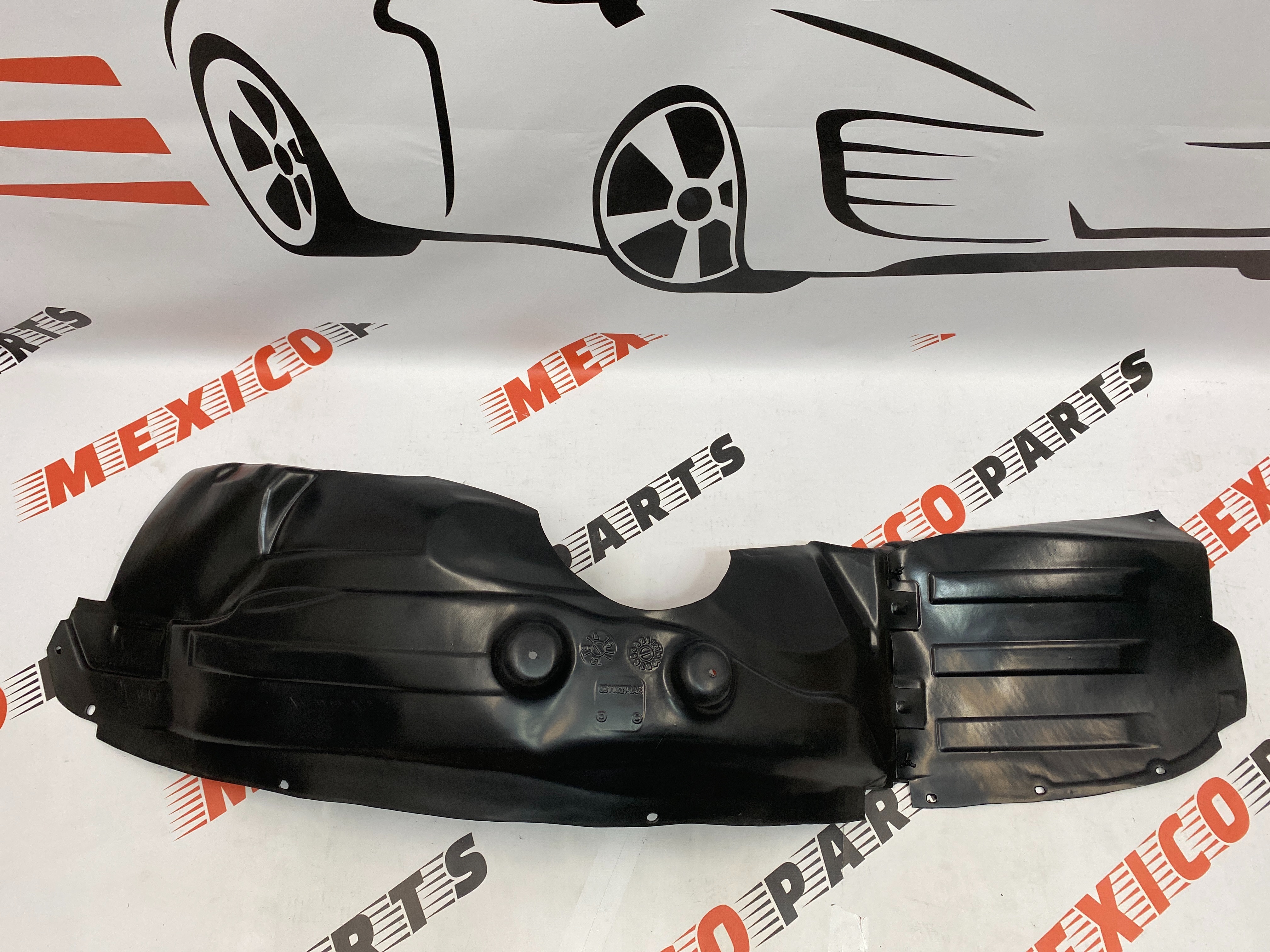 Підкрилок (локер) передній правий Dodge Journey 2011-2021 (68087242AB), аналог
