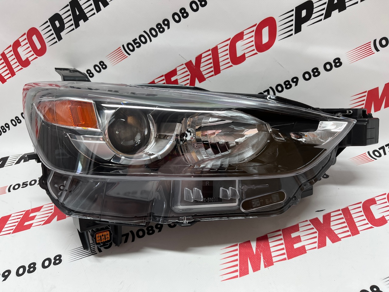 Фара правая Mazda CX 3  , аналог