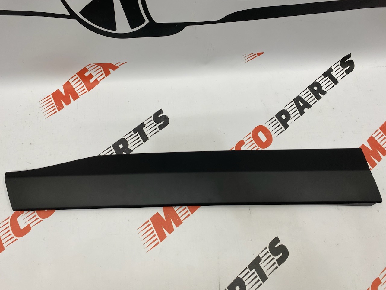 Накладка на дверь передняя левая Toyota RAV-4 2019-2021 (7507442040), аналог