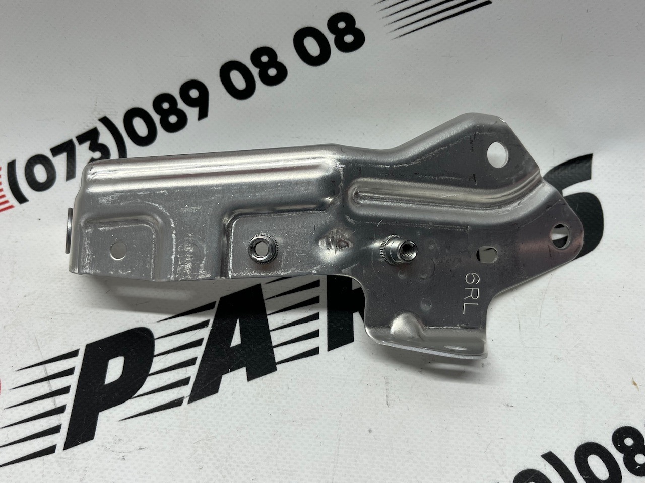 Кронштейн переднього крила лівий Nissan X-Trail(Rogue) 2021-2023 (641C1-6RA0A)