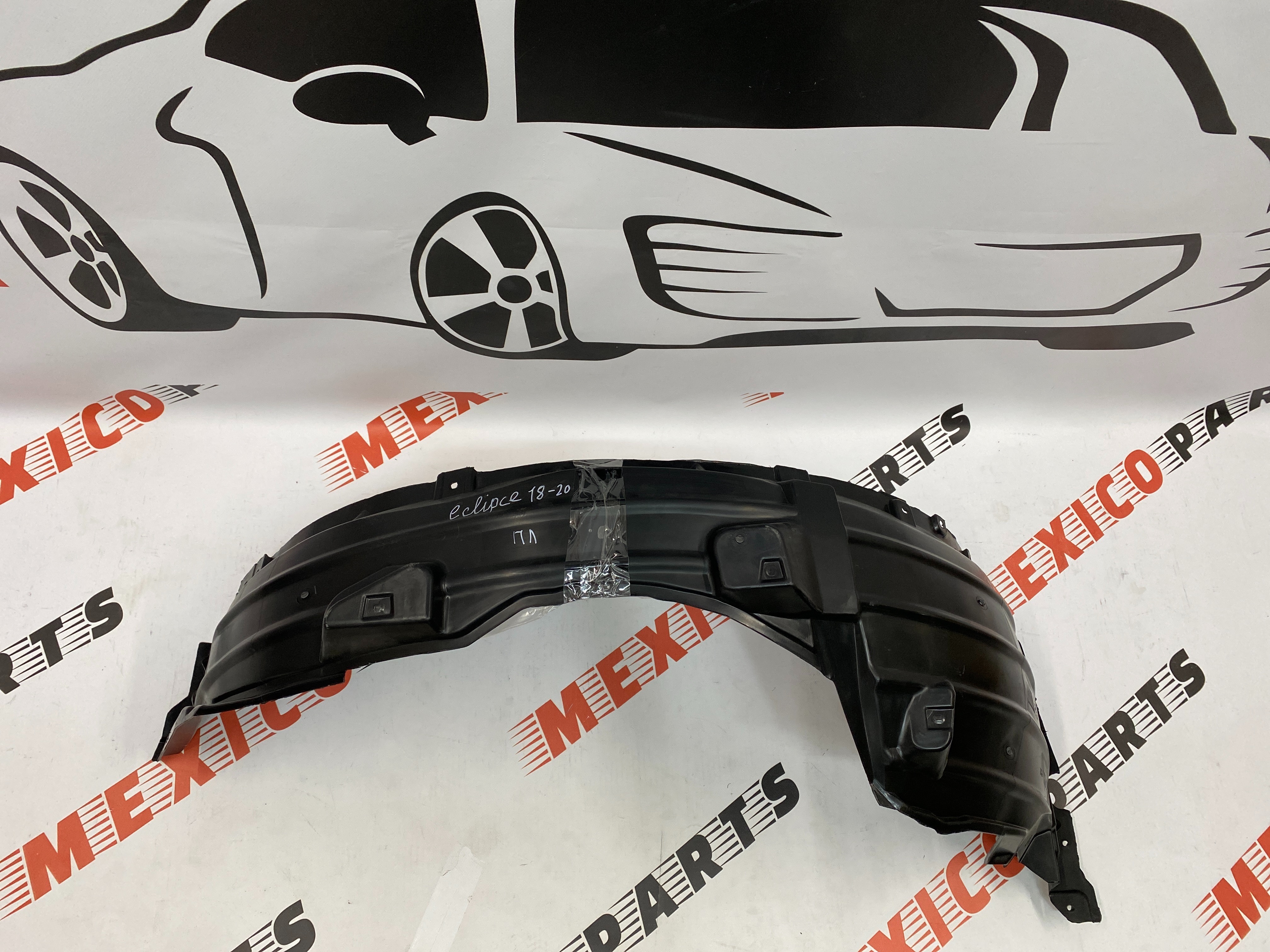 Підкрилок (локер) передній лівий  Mitsubishi Eclipse Cross 2018- 2021 (5370B803), аналог