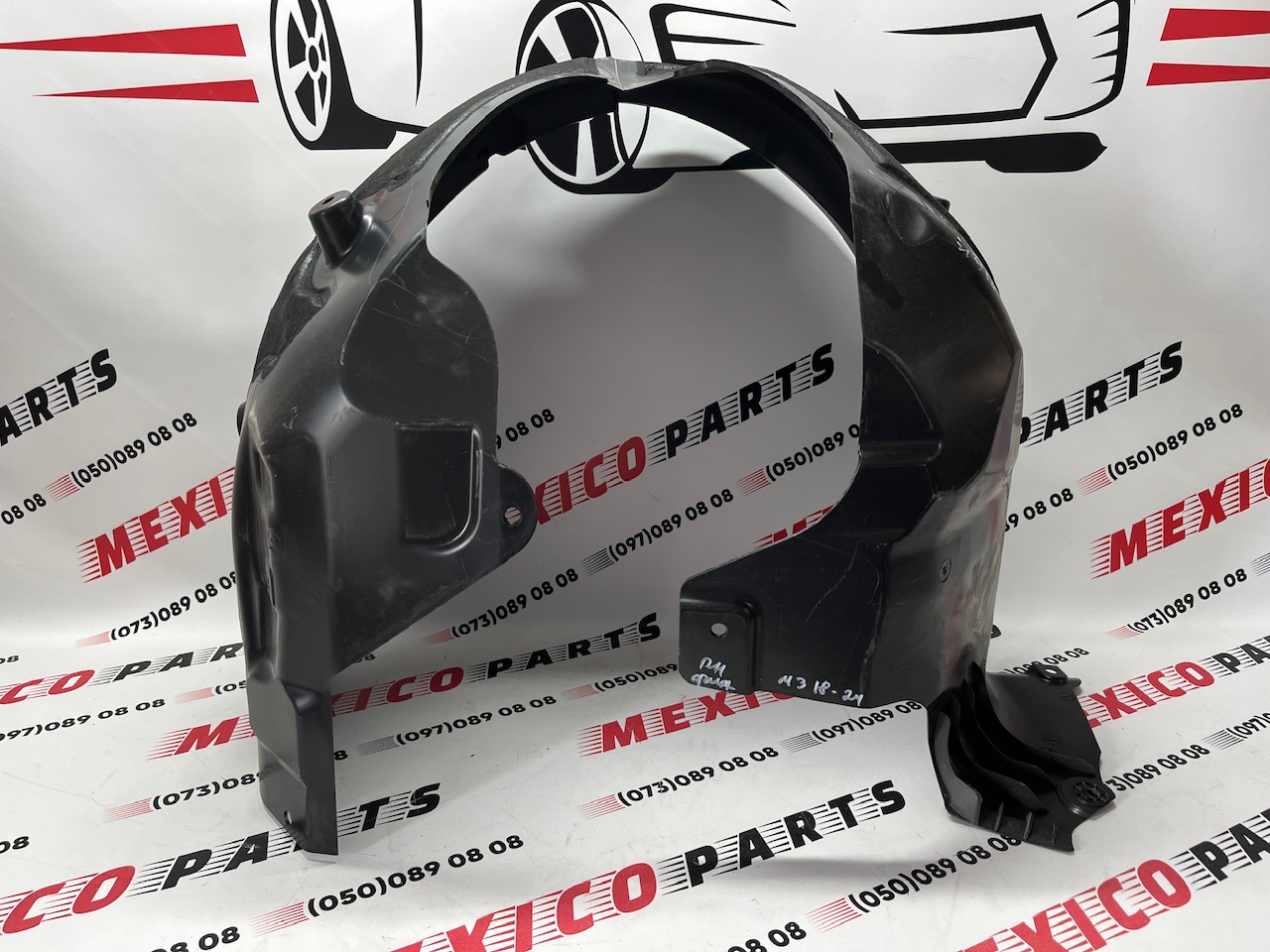 Подкрылок передний правый оригинал Tesla Model 3 2019-2024 (1694557-00-E), аналог