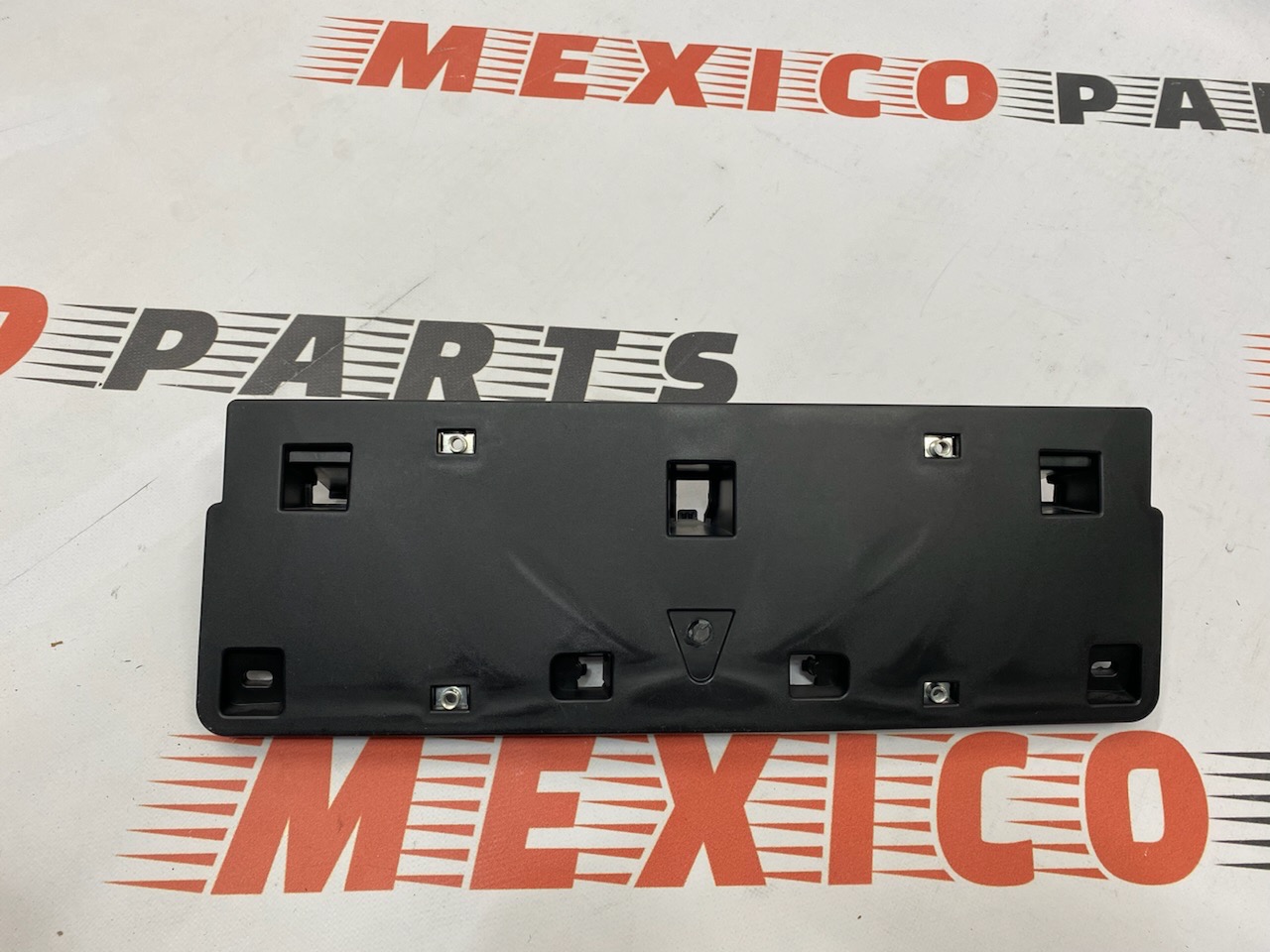 Накладка под номер Mazda CX5 2017-2020 (KB8A-50-170), аналог