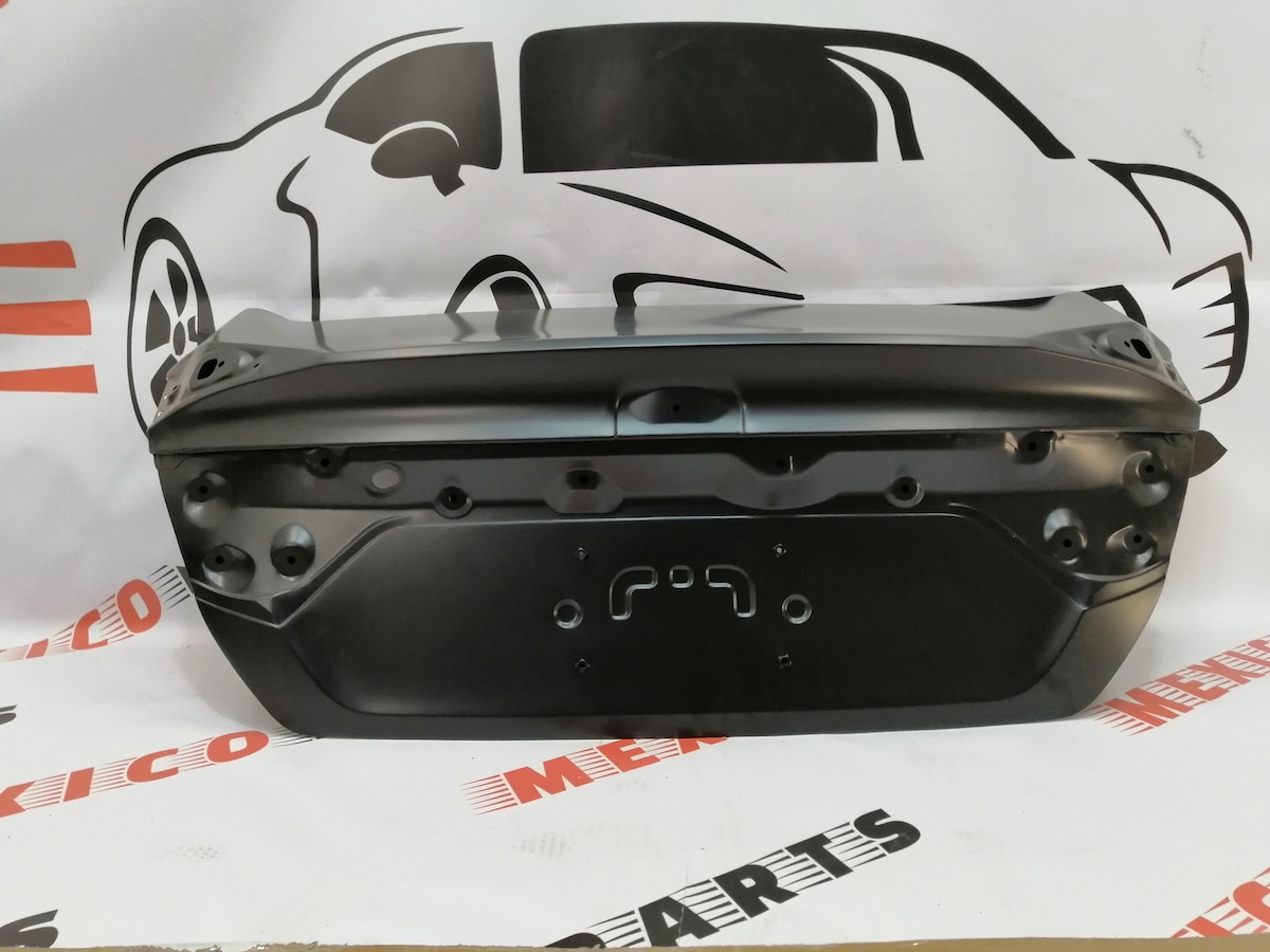 Кришка багажника Honda Civic 2016-2020 (68500-TBA-A00ZZ), аналог