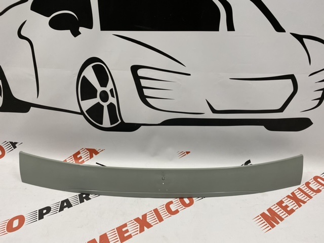 Накладка на кришку багажника Mitsubishi Eclipse Cross 2018-2021 (5817A077HB), аналог