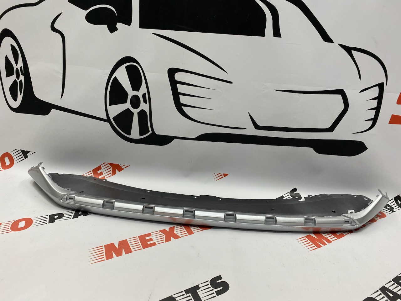 Губа переднього бампера сіра Nissan X-Trail(Rogue) 2021- 2023 ( 62084-6RR0B), аналог