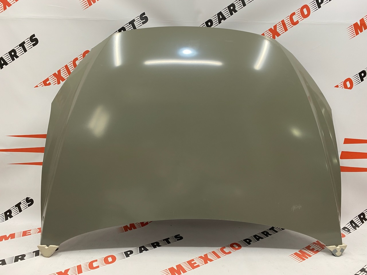 Капот (панель капота) поврежден Mazda 3 2013-2018 (BHY05231XA), аналог