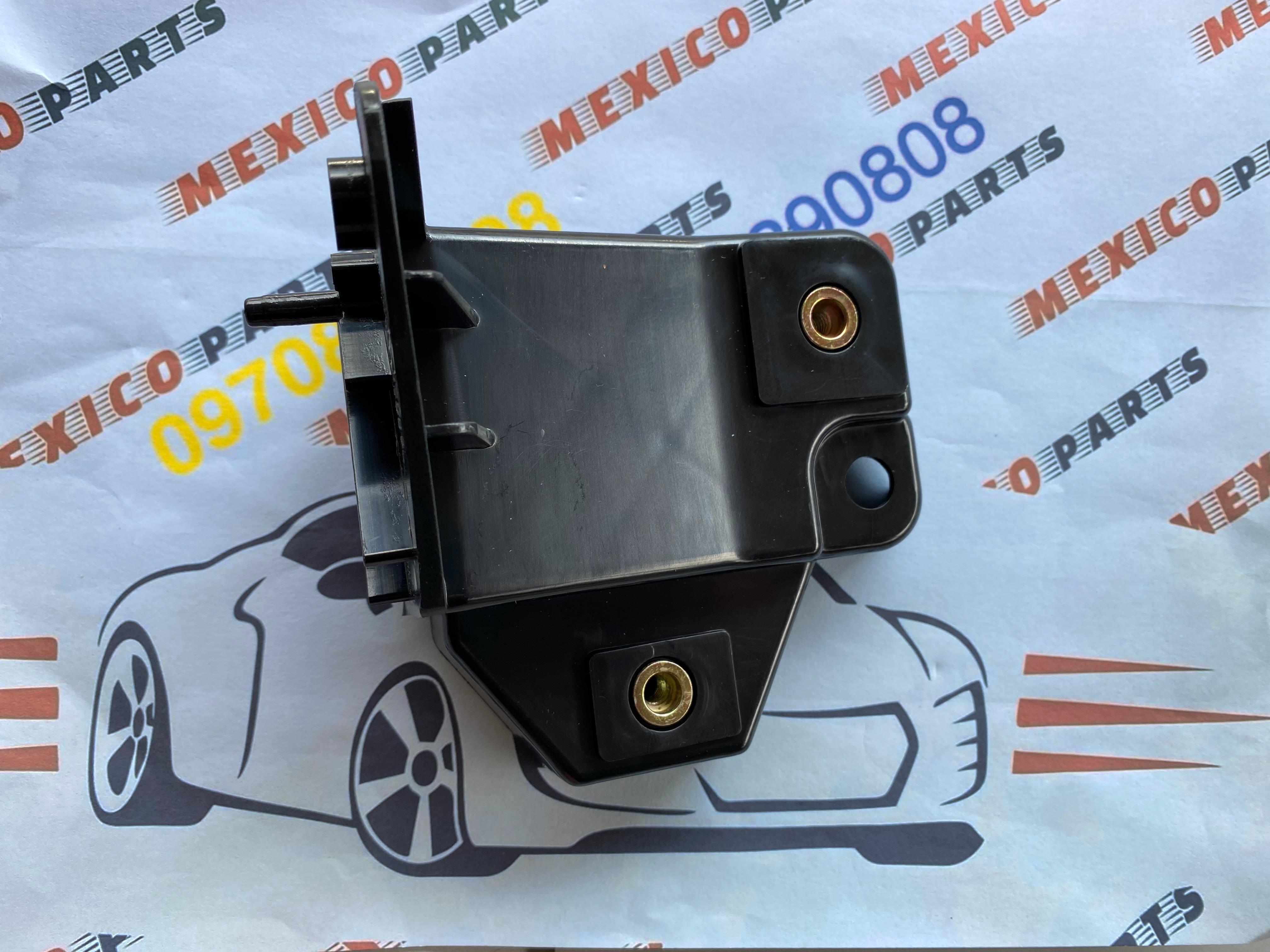 Крепление переднего бампера/фара левое Tesla Model S 2012-2020 (106133100b), аналог
