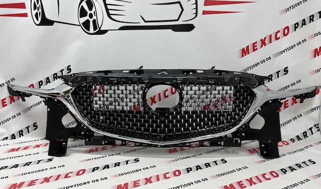 Решітка радіатора у зборі сіра  Mazda 6 2019-2020 (GSH750719), аналог