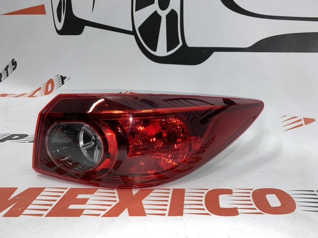 Фонарь задний наружный правый Mazda 3 2013-2015 (B45A51150B), аналог