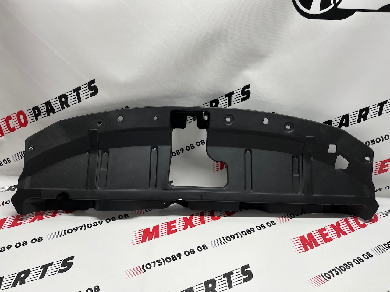 Накладка замка капота Nissan X-Trail(Rogue) 2021- 2023 (623226RR0A), аналог