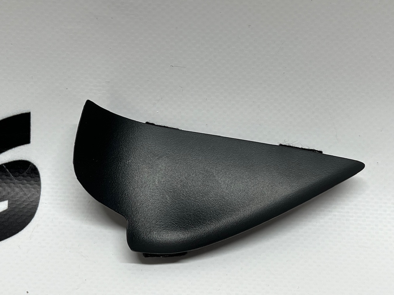 Заглушка внутренняя дверной ручки правая Mazda CX-5 2014-2017 (KD4558334A02), аналог