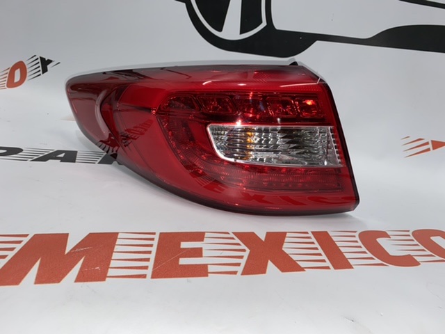 Фонарь задний наружный левый в точку LED Hyundai Sonata 2015-2017 (92401-C2100), аналог