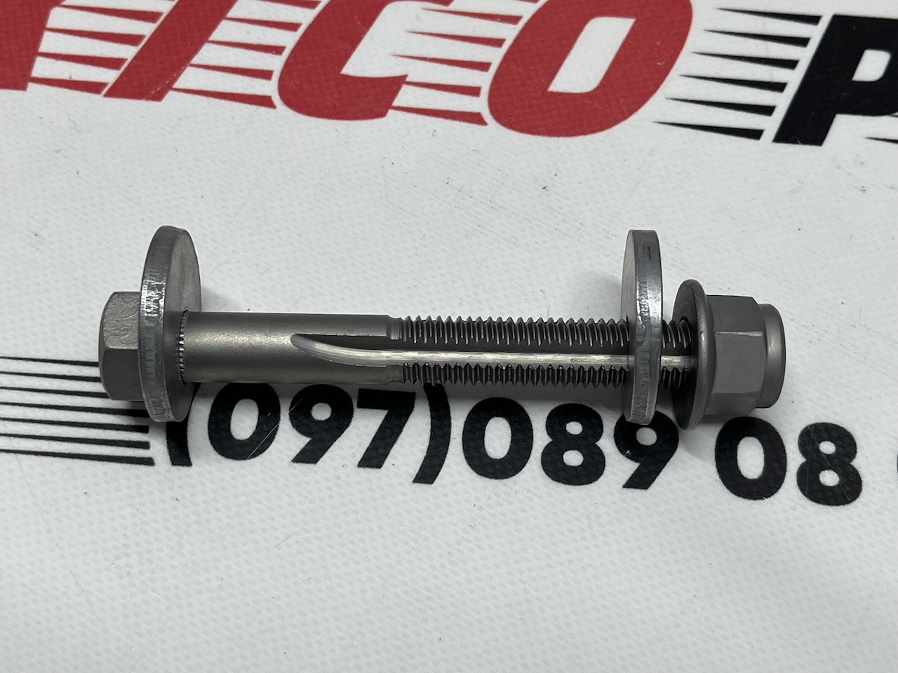 Болт розвальний Tesla Model X, аналог