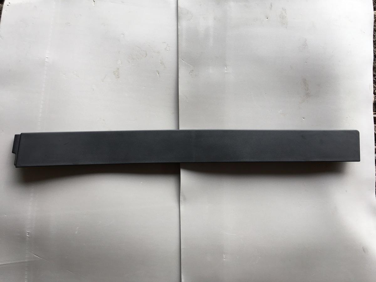 Накладка на дверь задняя левая Tesla Model X 2015-2020 (103520300e), аналог