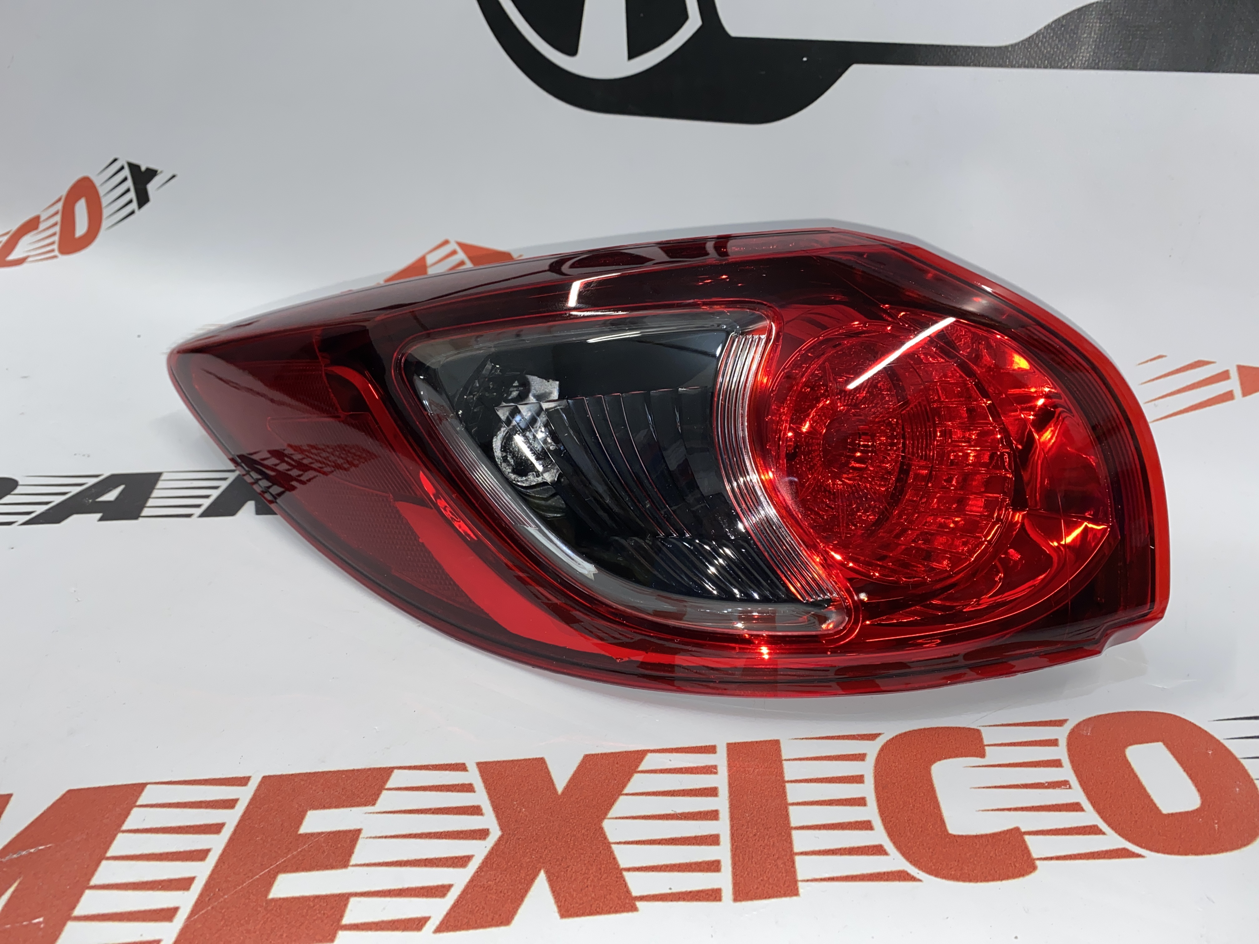 Фонарь в крыло левый Mazda CX5 2014-2017 (KD3351160D), аналог