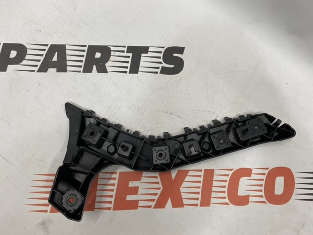 Кріплення заднього бампера праве Ford Fusion 2013-2020 (DS7Z-17787-B), аналог