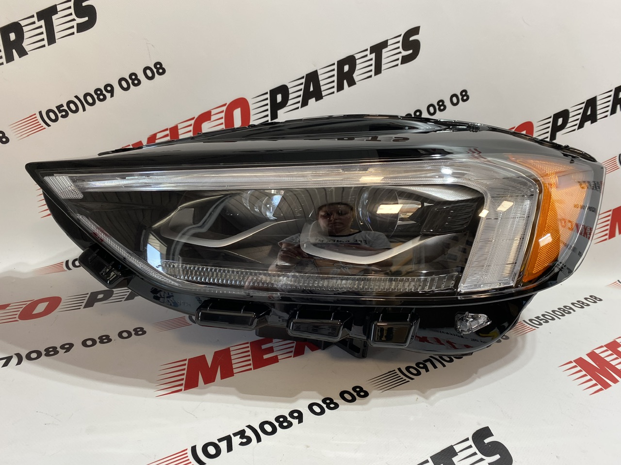 Фара ліва LED Ford Edge 2019-2021 (KT4Z13008AF), аналог