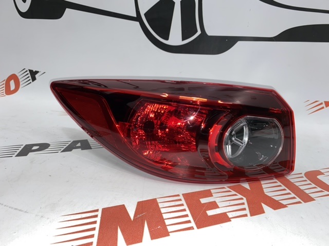 Фонарь задний наружный левый Mazda 3 2013-2015 (B45A51160B), аналог