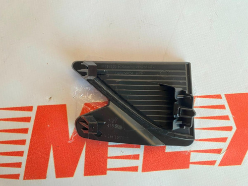 Катафот протитуманої фари правий USA Volkswagen Passat B8 2016-2018 (561-941-778-C), аналог