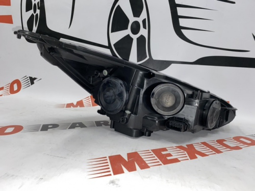 Фара ліва чорна Ford Focus 2015- 2018 (F1EB13W030PD) , аналог