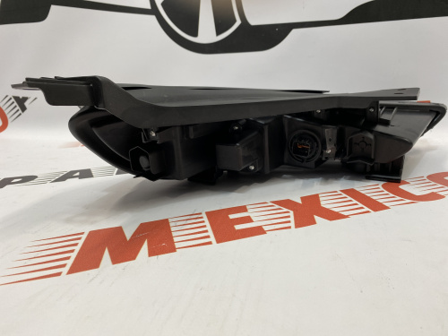 Денний ходовий вогонь лівий Hyundai SantaFe 2019-2020 EU (92207-S2000), аналог