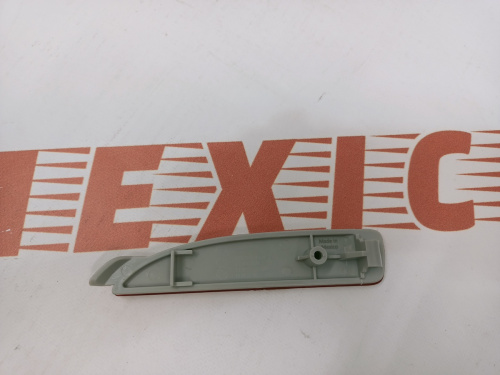 Катафот заднего бампера правый Mazda 3 2013-2018 (D350515L0C), аналог