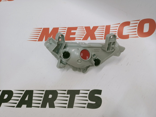 Указатель поворота левый Mazda 3 2013-2015 (B45A51360A), аналог